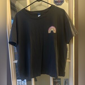 Large old navy gray graphic crop top